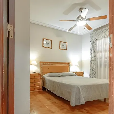 Apto con Piscina, Terraza Privada&AC Aparthotel *